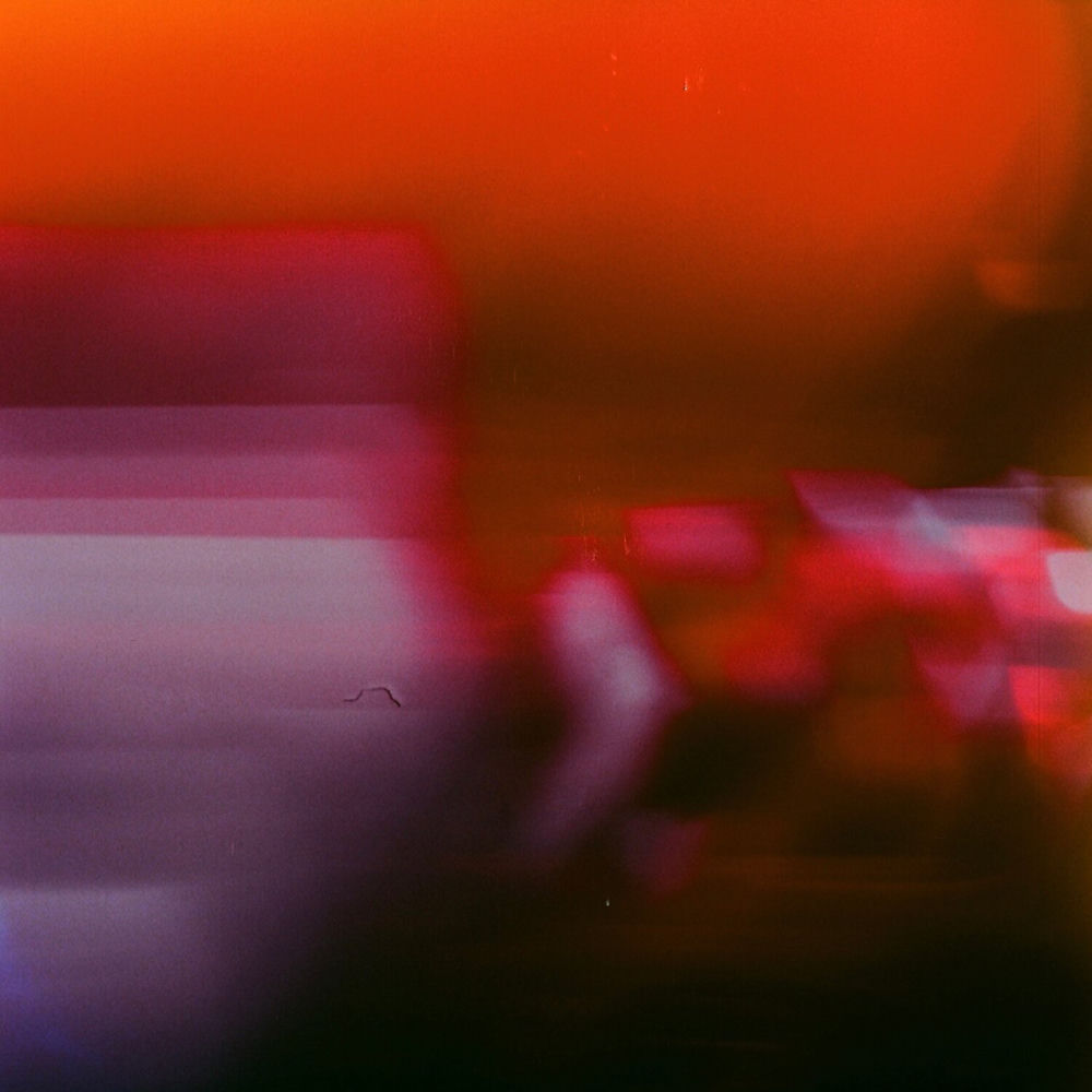 coiro, Echoes, cover art